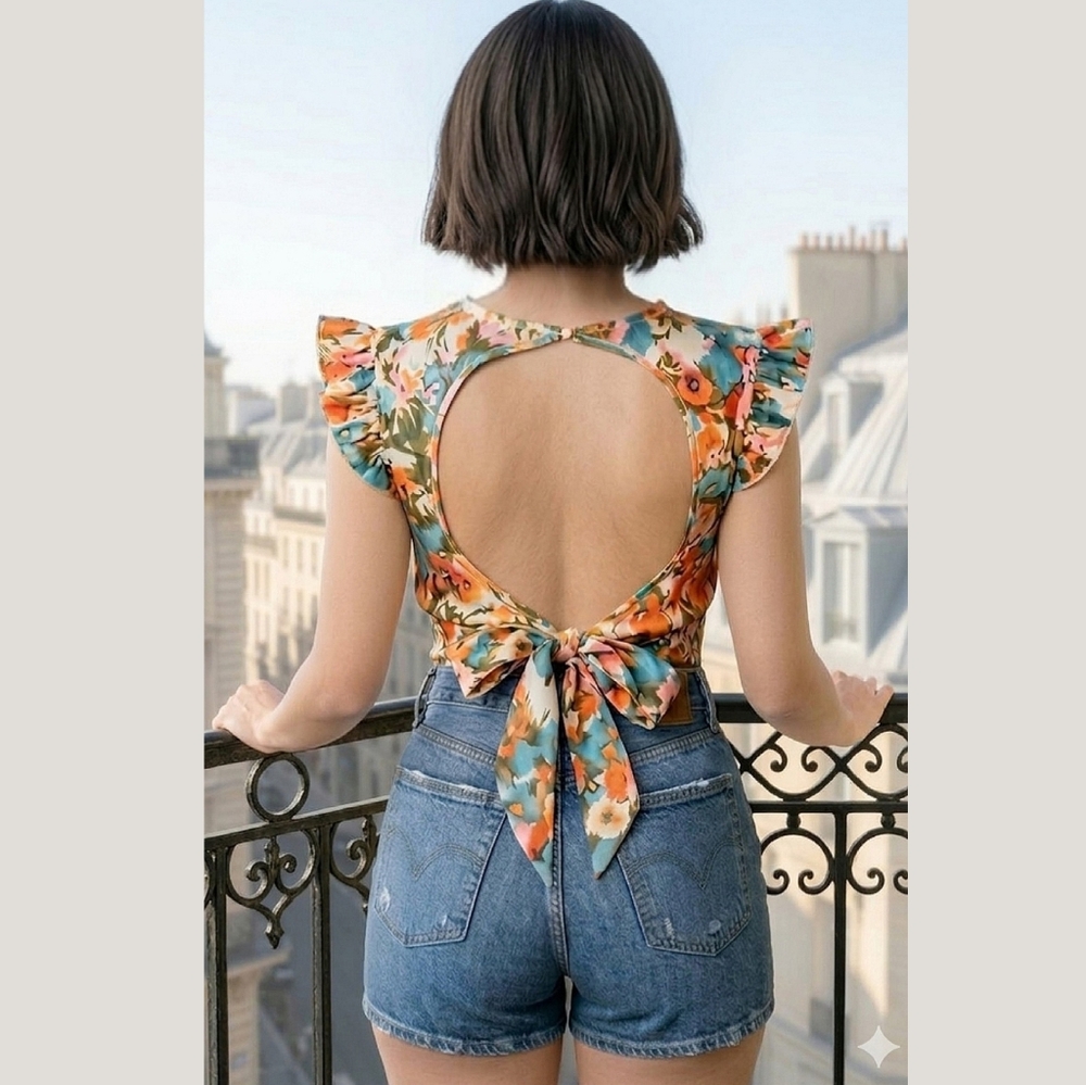 Bohemian Ruffled Ooen Back Tie-Back Crop Top